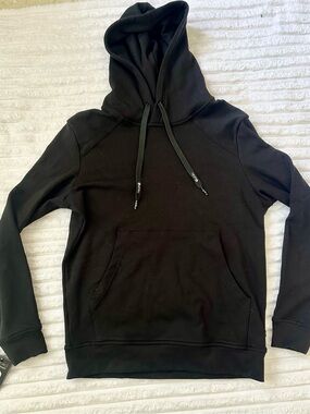 New ethika Black Pullover Hoodie with Kangaroo Pocket